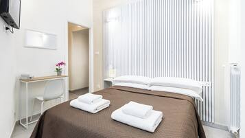 3 chambres, bureau, fer et planche à repasser, Wi-Fi gratuit