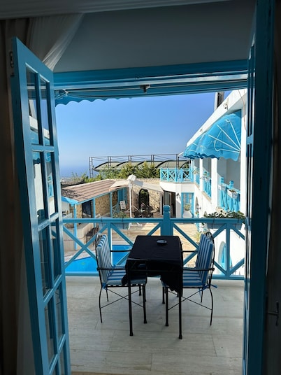 Bellapais Abbey Boutique Hotel