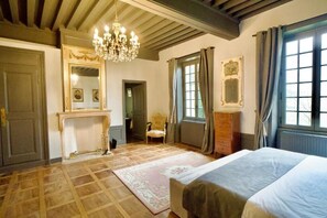 Deluxe Room, Garden View - Château de Rancé (Genay)