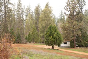 Miscellaneous - Tiny ONE at Yosemite Gateway (Tuolumne County)