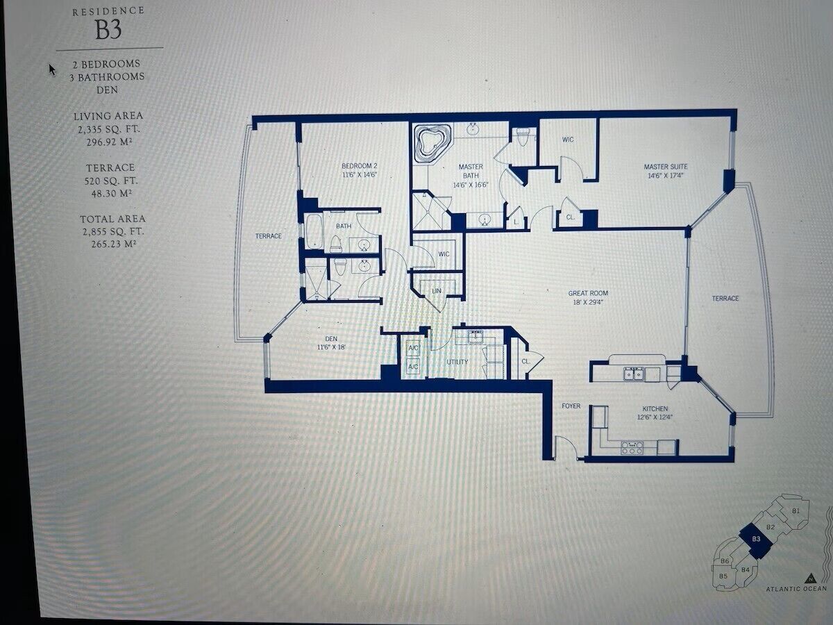 Pianta degli interni di una residenza identificata come B3, con 2 camere da letto, 3 bagni, una terrazza e una superficie totale di 2.335 piedi quadrati. La disposizione include una suite padronale, un ampio soggiorno, una cucina e un locale di servizio.