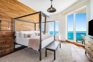 3 bedrooms, WiFi, bed sheets, wheelchair access