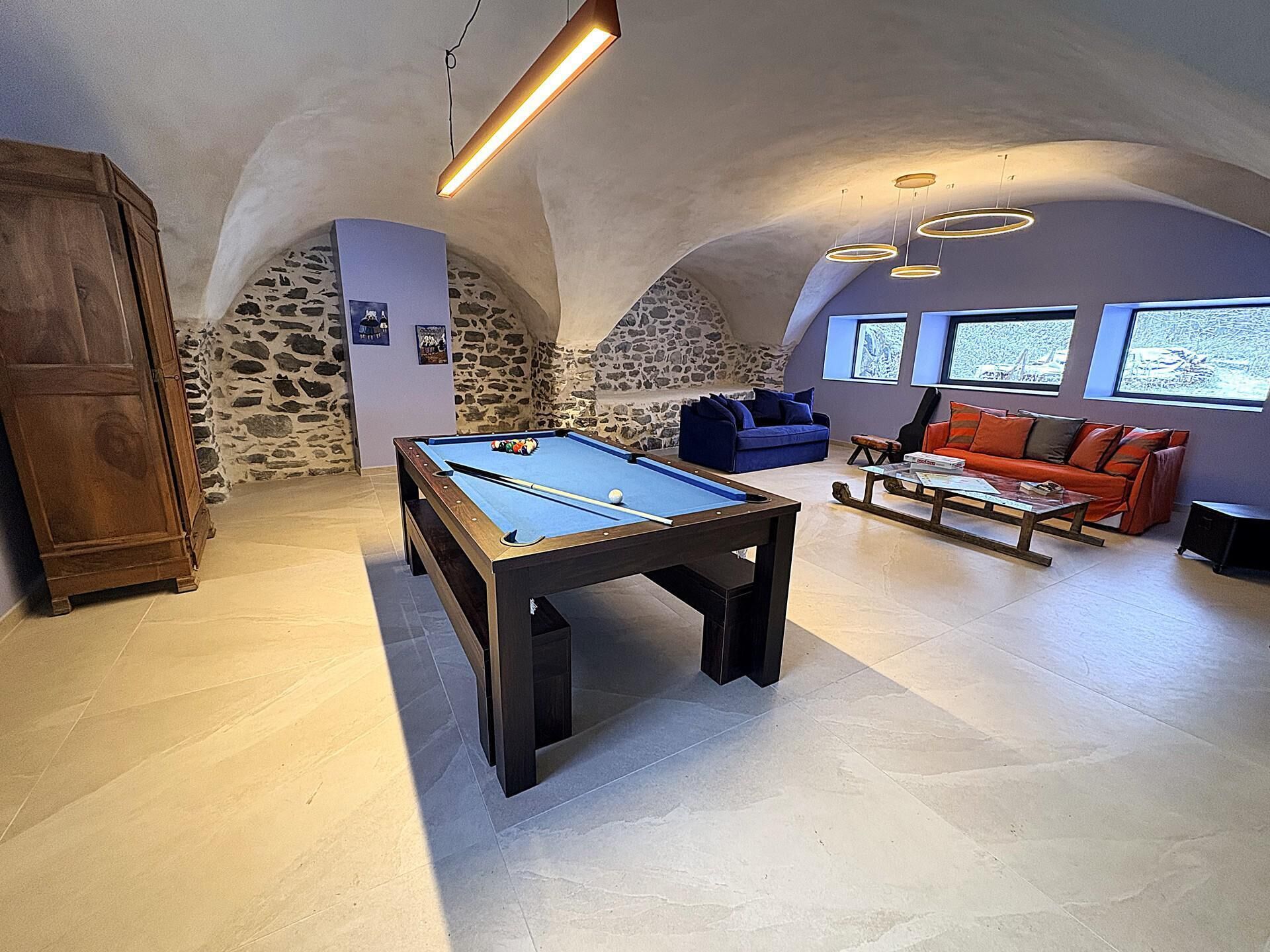 Game room