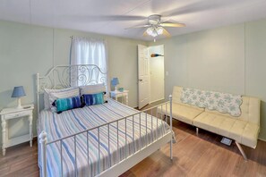 Fer et planche à repasser, Wi-Fi, draps fournis