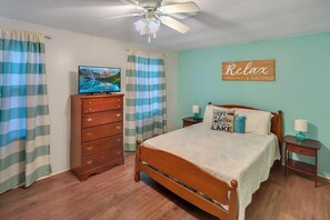 مكواة/لوح كي وواي فاي وملاءات أسرّة