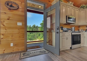 Microwave, oven, stovetop, dishwasher - Private Luxury Gatlinburg Cabin-Mountain Views-Hot Tub-Seasonal Pool Access (Gatlinburg)