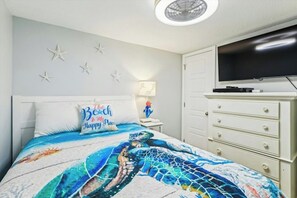 5 bedrooms, iron/ironing board, free WiFi, bed sheets