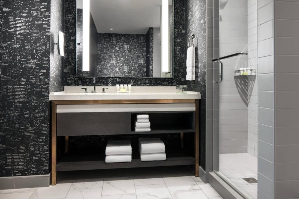Photo 13 of Pet Friendly Stay Near Discovery Green!