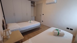 2 多间卧室、熨斗/熨衣板、免费 WiFi、床单