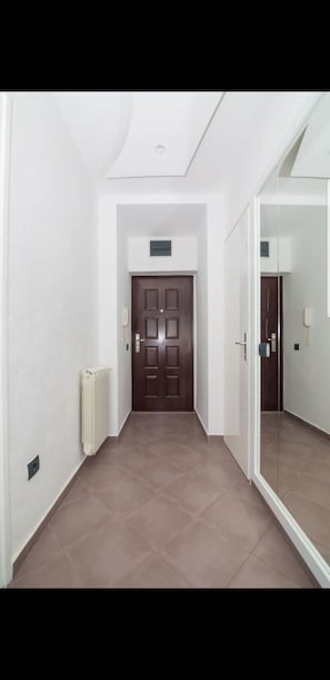 Studio Suite, City View