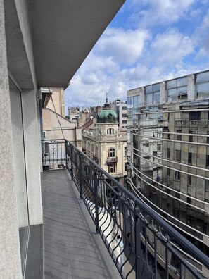 Appartement, balcon, vue ville | Terrasse/Patio
