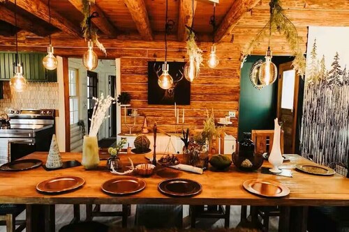 Emerald Gabel Cabin in Salem, MO