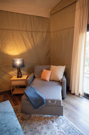 Serenity | Living area