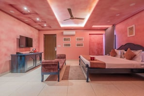 Suite Confort, vista al jardín | Tabla de planchar con plancha y wifi gratis 