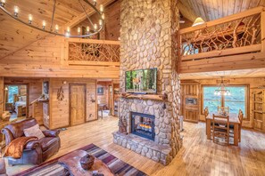 vaulted ceilings to additional fireplace above in workspace loft - NEW! Ultimate Trout Fishing on FIGHTINGTOWN CREEK, Hot Tub & fenced yard (Epworth)