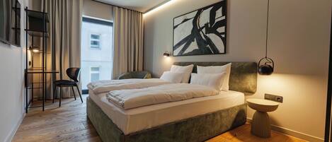 Conlon Room | Premium bedding, free WiFi, bed sheets