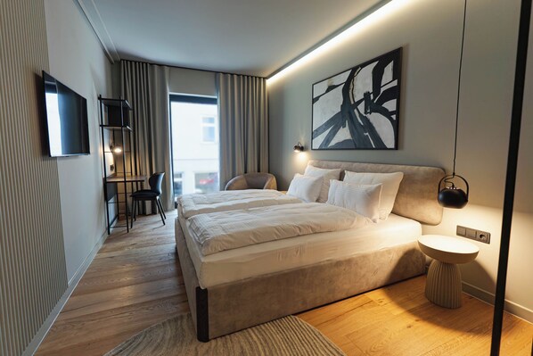 Conlon Room | Premium bedding, free WiFi, bed sheets