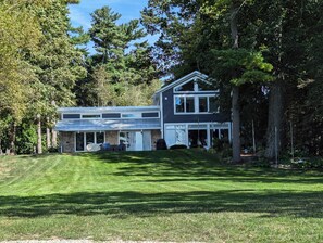 Exterior -  4-bedroom house with AC in Sturgeon Bay (Sturgeon Bay)