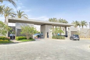 Exterior - Elite Lake View Residence (New Cairo City)