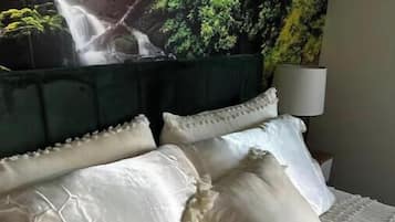 2 makuuhuonetta, Wi-Fi, vuodevaatteet, pääsy pyörätuolilla