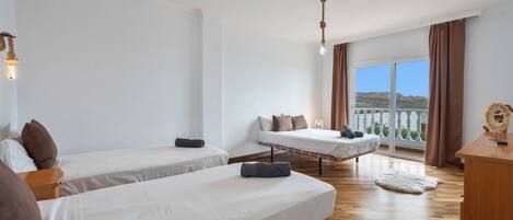 7 habitaciones, wifi y ropa de cama