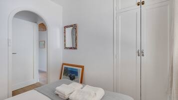 3 chambres, fer et planche Ă repasser, Wi-Fi, draps fournis