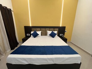 Habitación Deluxe, vistas al jardín | Wifi gratis
