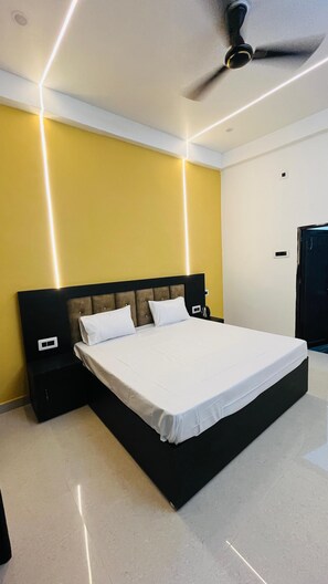 Habitación Deluxe, vistas al jardín | Wifi gratis