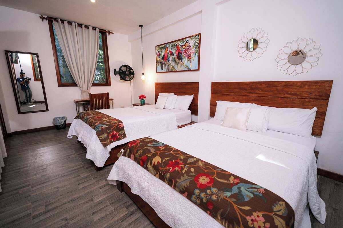 Minibar, desk, free WiFi, bed sheets