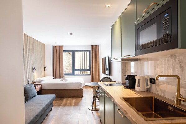 Mini-fridge, microwave, stovetop