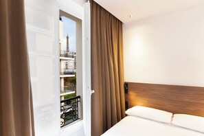 Les Suites Parisiennes | Pengeskab på værelset, weekendseng, gratis Wi-Fi, sengetøj