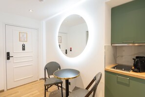 Studio Parvis de la Dame | Pengeskab på værelset, weekendseng, gratis Wi-Fi, sengetøj