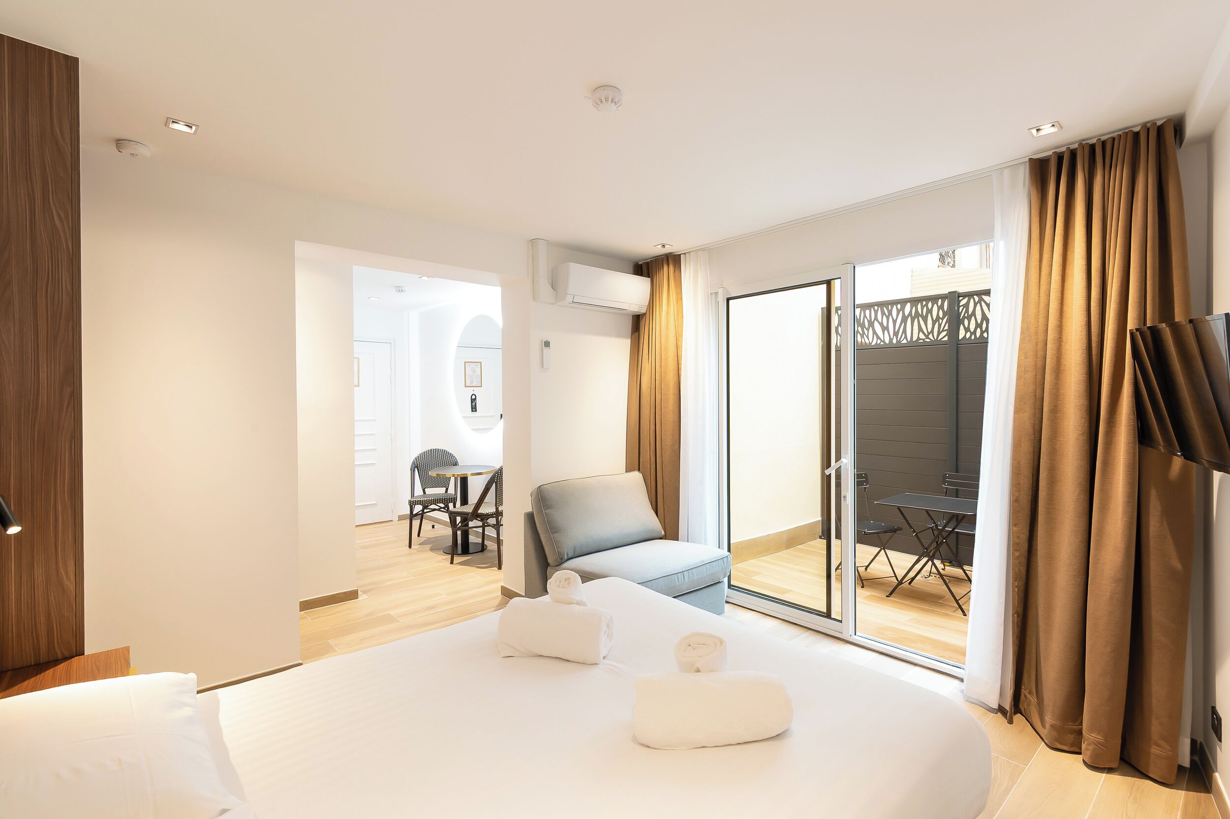 In-room safe, travel cot, free WiFi, bed sheets