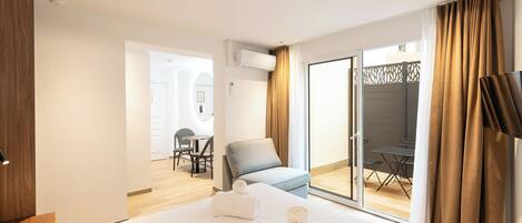 Studio Parvis de la Dame