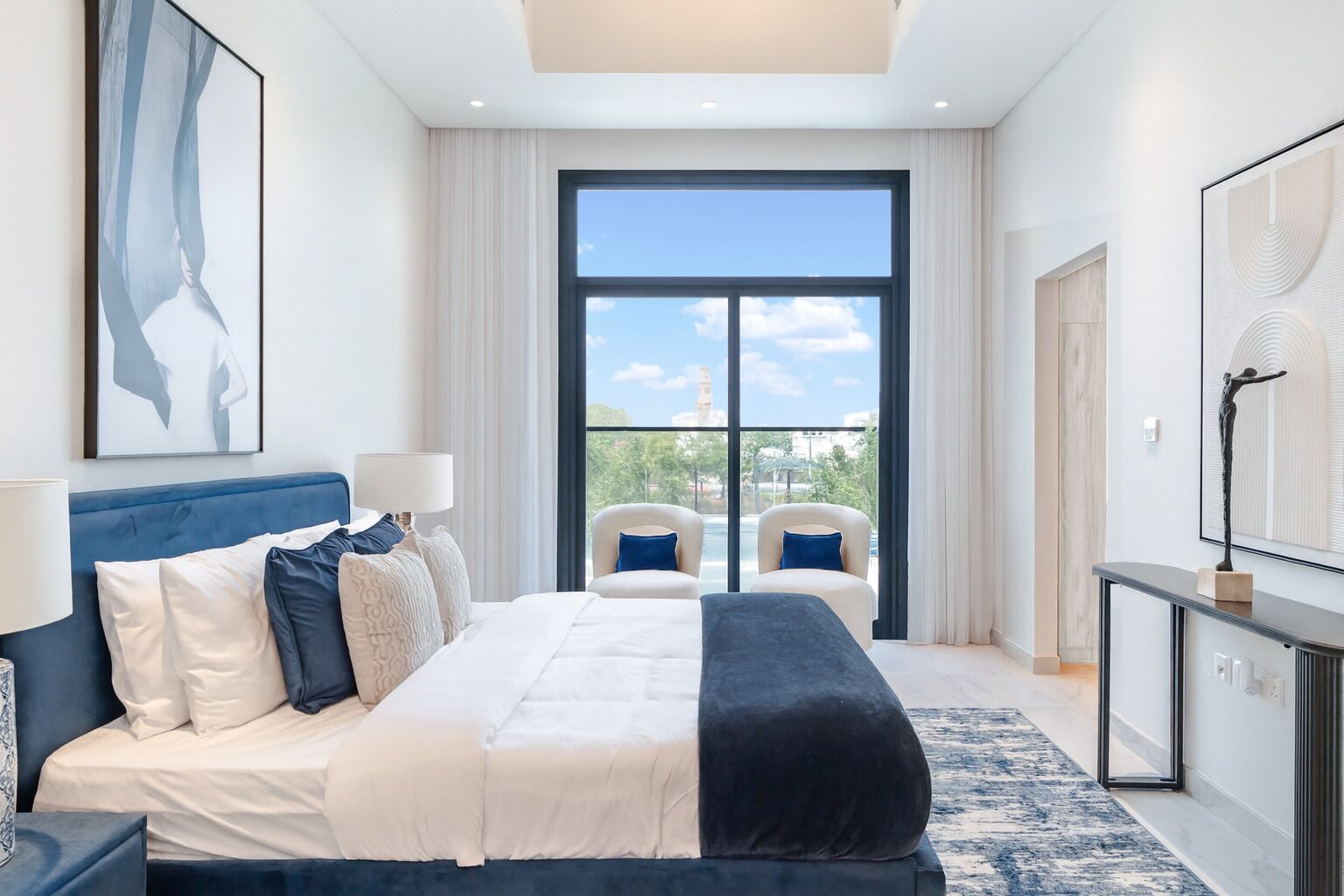 4 bedrooms, iron/ironing board, free WiFi, bed sheets