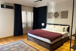 2 bedrooms, WiFi, bed sheets - Gamers Retreat in Nasr City (Cairo Governorate)