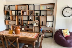 Dining - Gamers Retreat in Nasr City (Cairo Governorate)