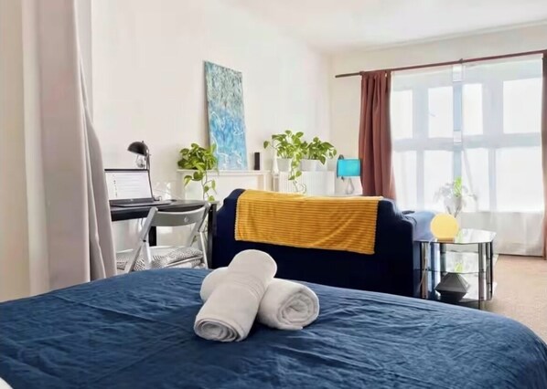 1 bedroom, desk, iron/ironing board, free WiFi