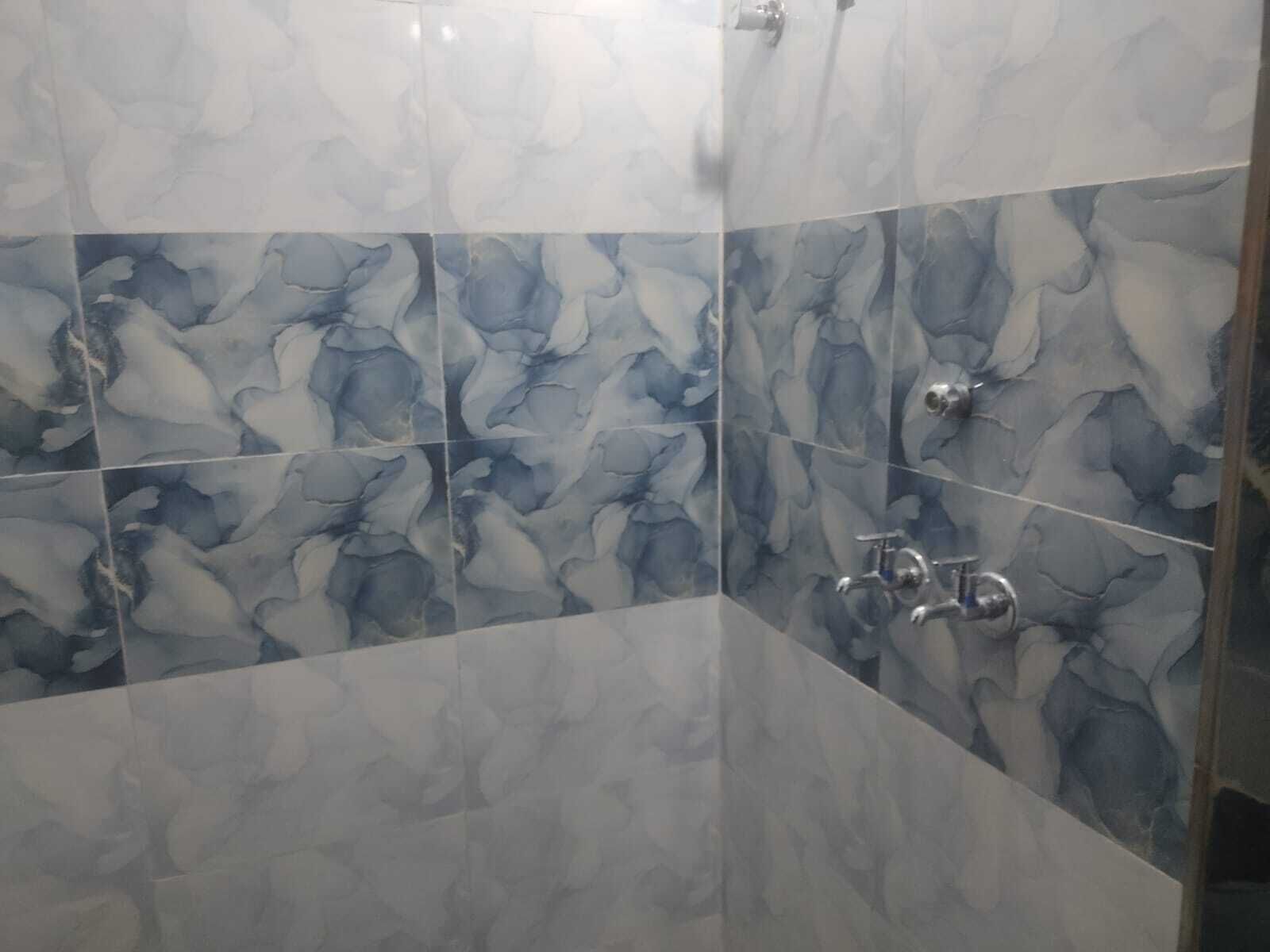 Shower, towels, soap