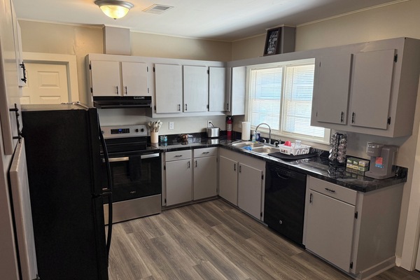 Microones, forn, placa de cuina i rentaplats