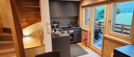 雪櫃、焗爐、洗碗機、咖啡機/沖茶器