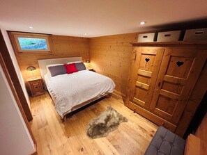 2 chambres, accĂšs au Wi-Fi (inclus), literie fournie