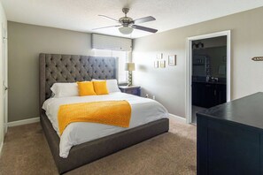 5 bedrooms, desk, iron/ironing board, travel cot