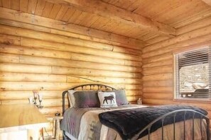 2 makuuhuonetta, Wi-Fi, vuodevaatteet