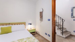 2 bedrooms, bed sheets