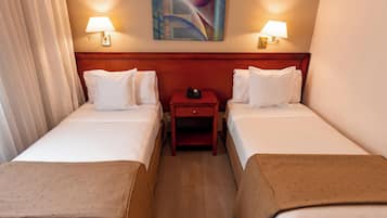 Confort Twin | In-room safe, free WiFi, bed sheets