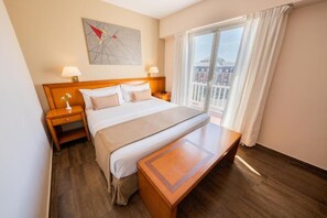 Confort Matrimonial | In-room safe, laptop workspace, free WiFi