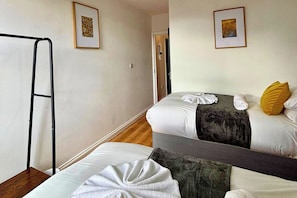 3 bedrooms, free WiFi, bed sheets