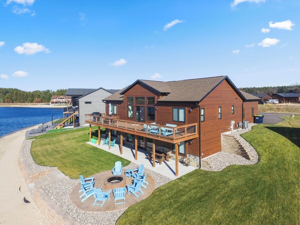 Exterior - New Lakefront Escape, fall campfires, Game Room (New Lisbon)