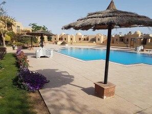 Pool - SeaScape Hurghada Entire Apartment (Hurghada)